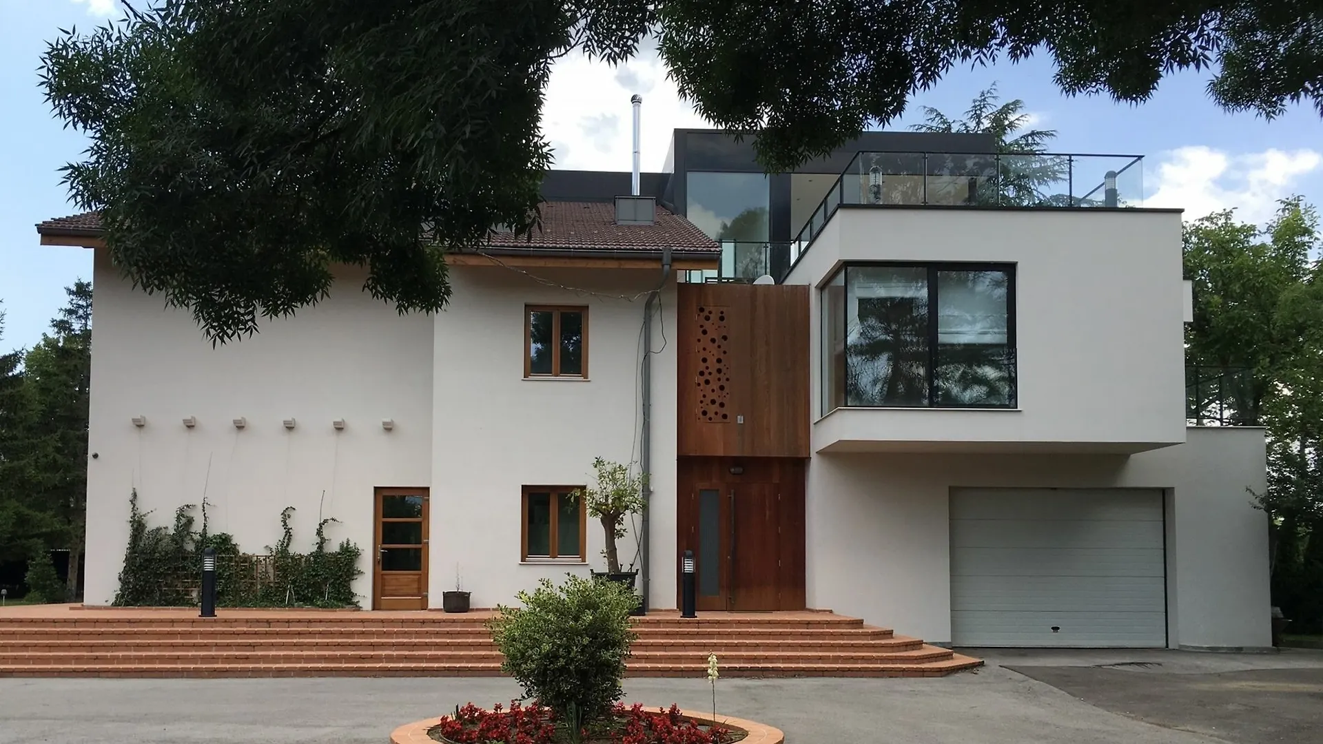 Cherry Orchard Residence Pancharevo